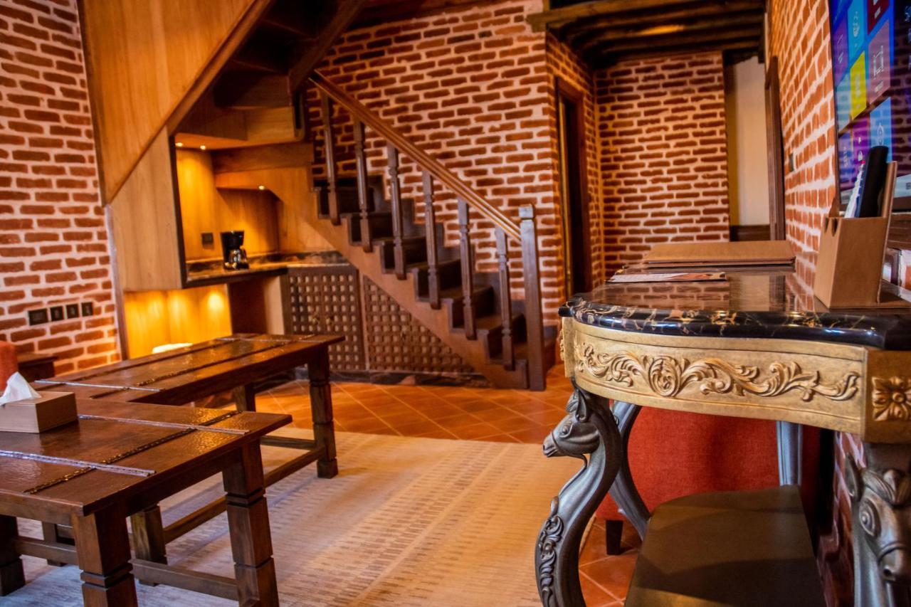 קטמנדו Basera Boutique Hotel מראה חיצוני תמונה The interior of the house